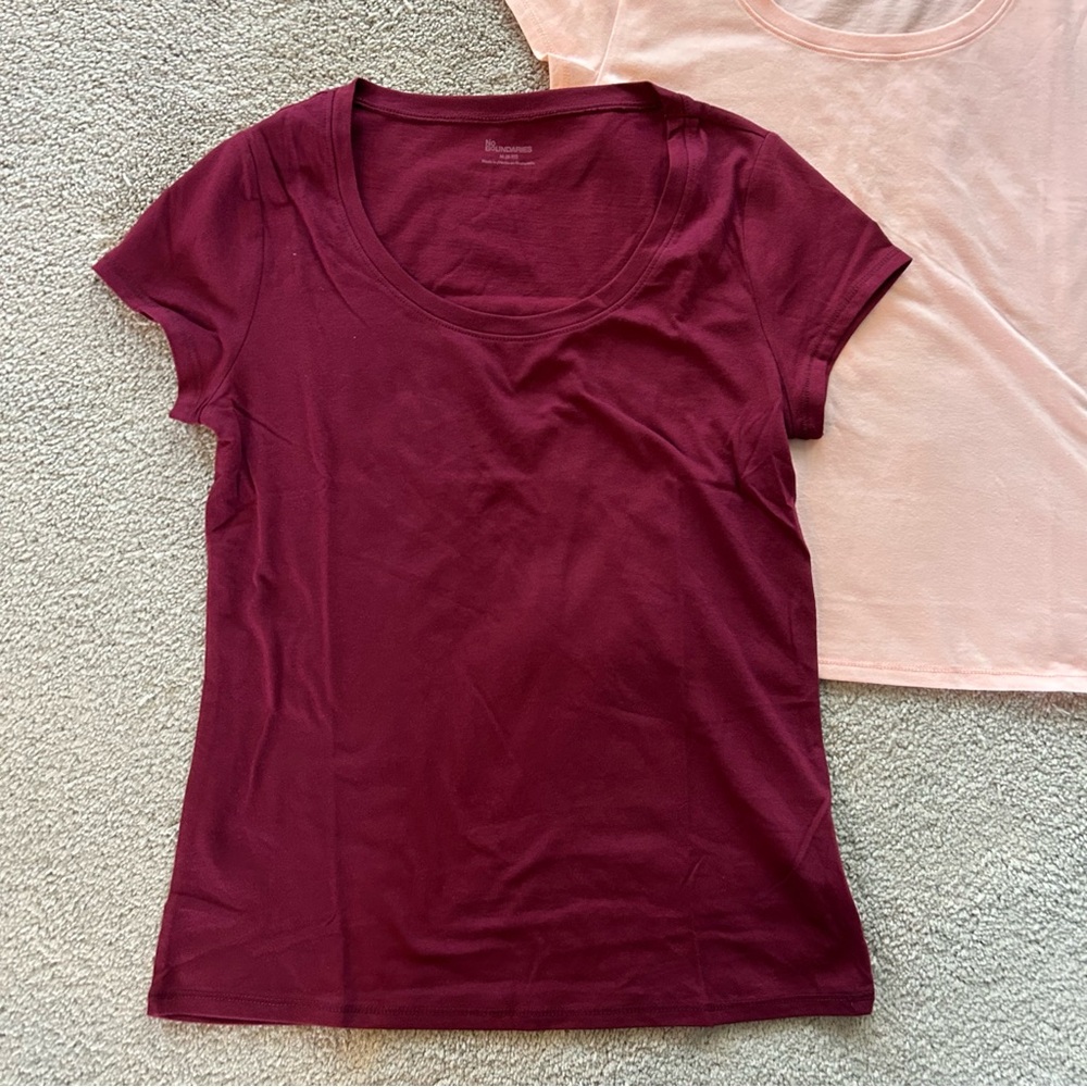 TWO Sz Medium No Boundaries scoop neck short sleeve tees - Picture 2 of 5